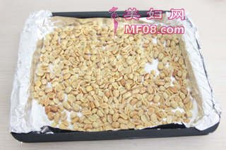 【番茄配方】海苔花生酥糖——丰富美味酥脆可口的做法步骤：1