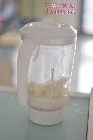 蓝莓山药泥的做法步骤：2