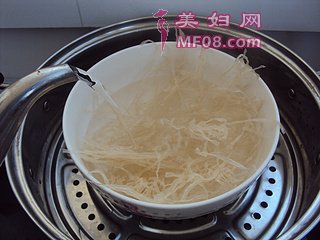 水晶桂花糕的做法步骤：3
