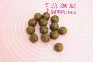【番茄配方】抹茶红豆酥—— 抹茶味伴随左右萦绕心头的做法步骤：9