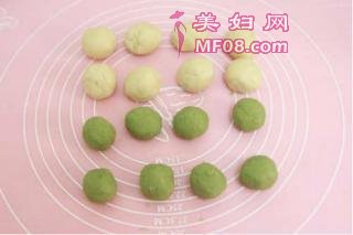 【番茄配方】抹茶红豆酥—— 抹茶味伴随左右萦绕心头的做法步骤：10