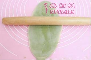 【番茄配方】抹茶红豆酥—— 抹茶味伴随左右萦绕心头的做法步骤：13