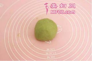 【番茄配方】抹茶红豆酥—— 抹茶味伴随左右萦绕心头的做法步骤：7