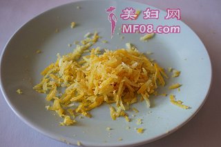 柠檬凝乳烤面碎的做法步骤：2