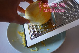 柠檬凝乳烤面碎的做法步骤：1