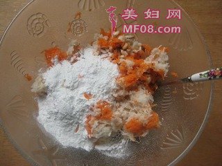 香煎藕饼的做法步骤：3