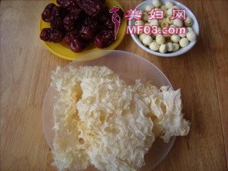 裺1