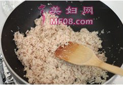 芝麻肉松的做法步骤：6