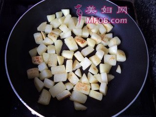孜然土豆块的做法步骤：8