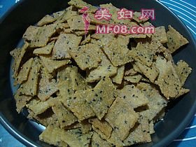 豆渣好去处-------【豆渣小米锅巴】的做法步骤：8