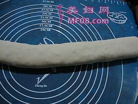 豆渣好去处-------【豆渣香葱麻酱烧饼】的做法步骤：10