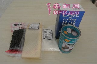 正才实料椰汁糕的做法步骤：1