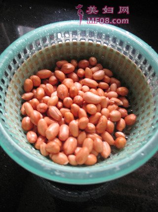 醋泡花生--能防治心血管疾病的小吃的做法步骤：5