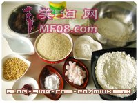 【自制松子枣泥麻饼】苏州传统名点的做法步骤：1