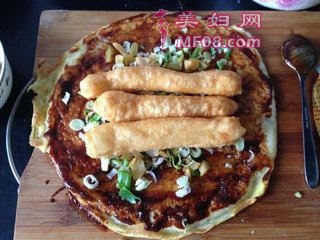 荞麦面煎饼果子的做法步骤：21