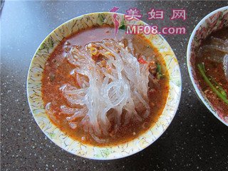 酸辣粉的做法步骤：18