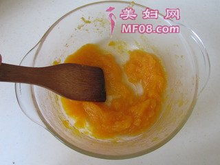 南瓜饼的做法步骤：2