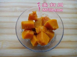 吃水果一样吃南瓜——杏仁南瓜的做法步骤：5