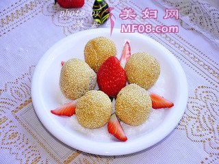 紫薯麻团的做法步骤：10