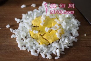 【缤纷薯球】——非常受小朋友喜爱的零食的做法步骤：5