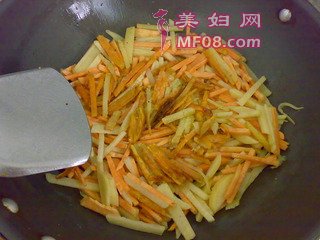 红薯土豆煎饼的做法步骤：5
