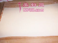 香酥猫耳朵的做法步骤：3