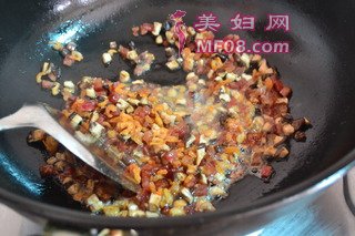 【腊味萝卜糕】的做法步骤：2