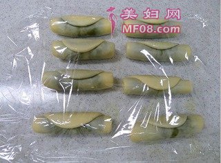 抹茶红豆酥的做法步骤：14