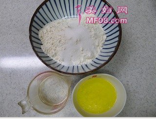 抹茶红豆酥的做法步骤：1