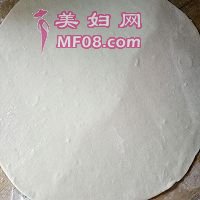 韭菜盒子的做法图解3