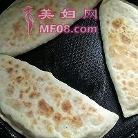 韭菜盒子的做法图解6