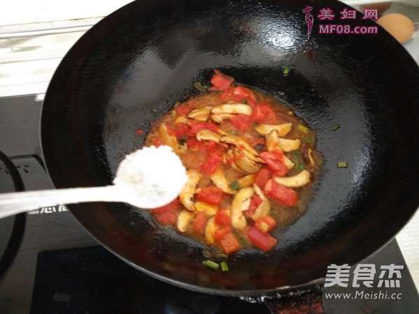 #幼儿3岁菜谱#茄汁香菇面片的做法