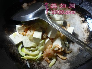 开洋雷笋烧豆腐