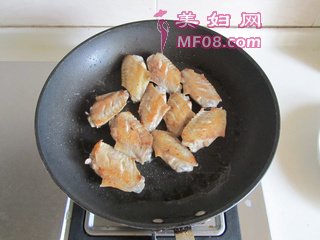 麻辣鸡翅香锅