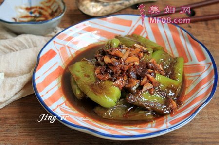油焖酱辣子的做法