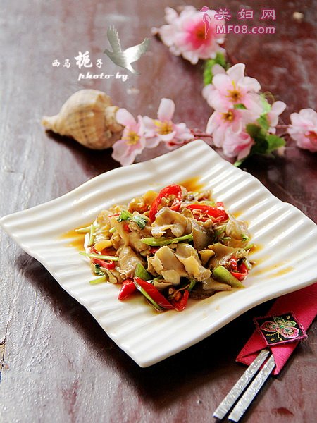 温拌海螺肉的做法