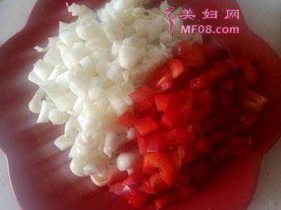 海鲜菇肉末豆腐步骤3