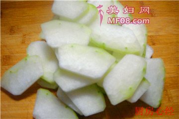 回锅冬瓜的做法步骤2