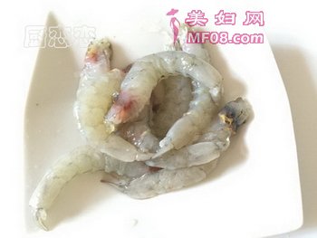 鲜虾豆腐饼的做法步骤2