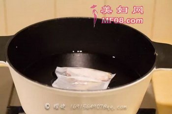 萝卜牛腩步骤1