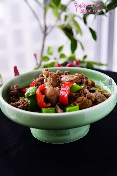 黄焖鸡米饭的做法