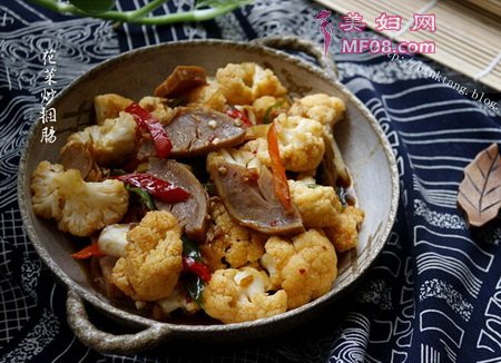 花菜炒捆肠