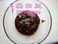 蒜香酱焖黄鱼步骤4