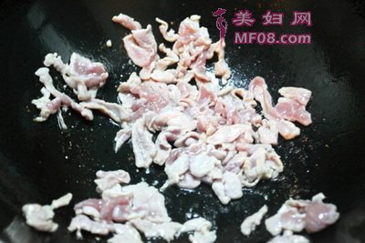土豆丝炒肉步骤2