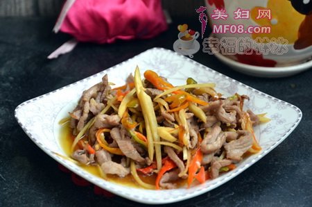 仔姜辣椒炒肉
