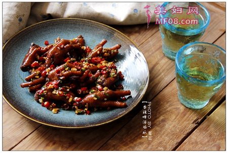 香辣啤酒凤爪