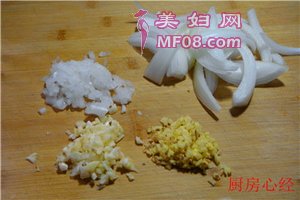 金牌咖喱牛肉步骤2
