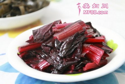 爆炒红甜菜