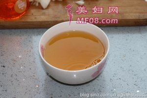 自制蜂蜜莲藕汁的做法步骤2