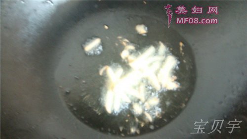 蚝油腐竹木耳步骤4